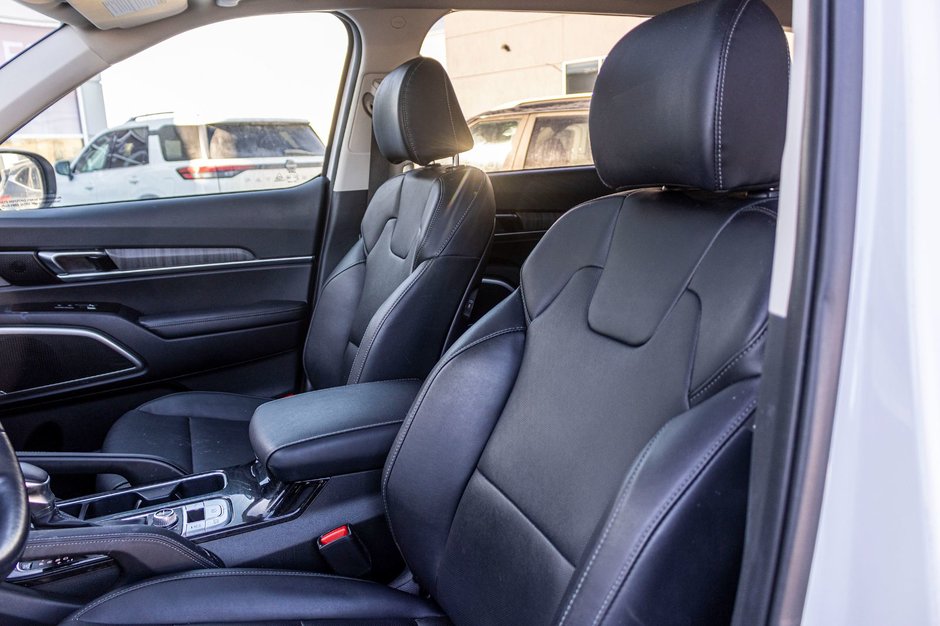 Kia Telluride EX BLANC CUIR TOIT 30250KM WOW 2023 1 PROPRIO PAS DE RECLAMATION AU CARFAX