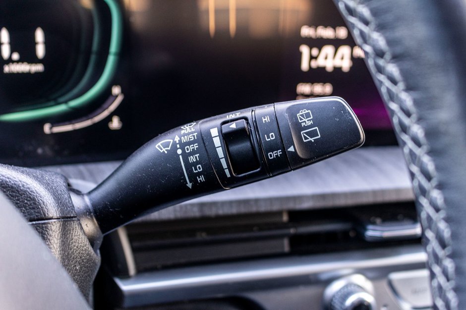 Kia Telluride EX BLANC CUIR TOIT 30250KM WOW 2023 1 PROPRIO PAS DE RECLAMATION AU CARFAX