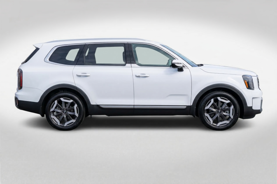 Kia Telluride RARE EX AWD BLANC CUIR TOIT 2025 1 PROPRIO PAS DE RECLAMATIOM AU CARFAX