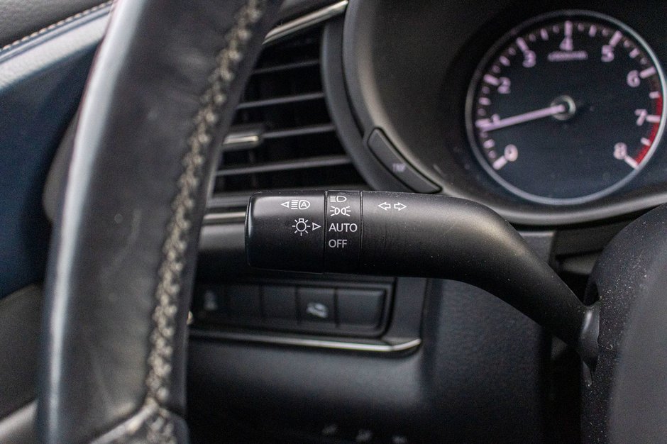 Mazda CX-30 GS LUXE AWD CUIR TOIT BAS KILO 2021 PAS DE RECLAMATION AU CARFAX