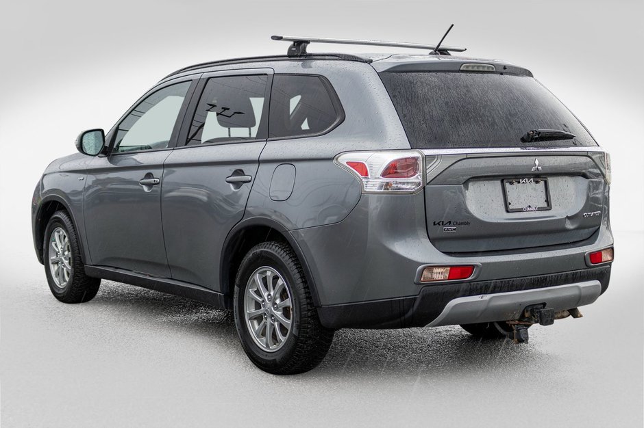 2015 Mitsubishi Outlander SE V6 AWD 7 PASSAGERS