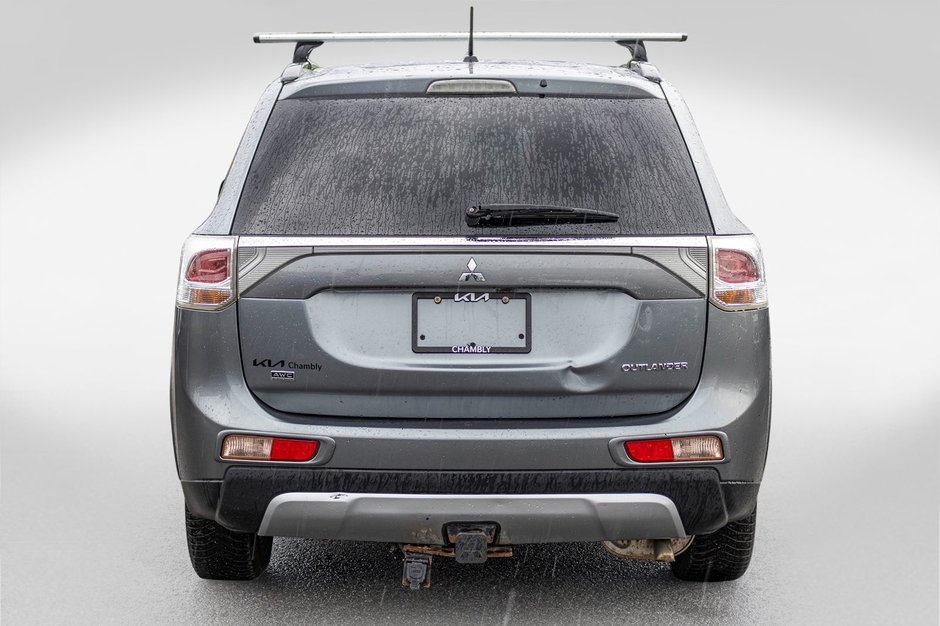 2015 Mitsubishi Outlander SE V6 AWD 7 PASSAGERS
