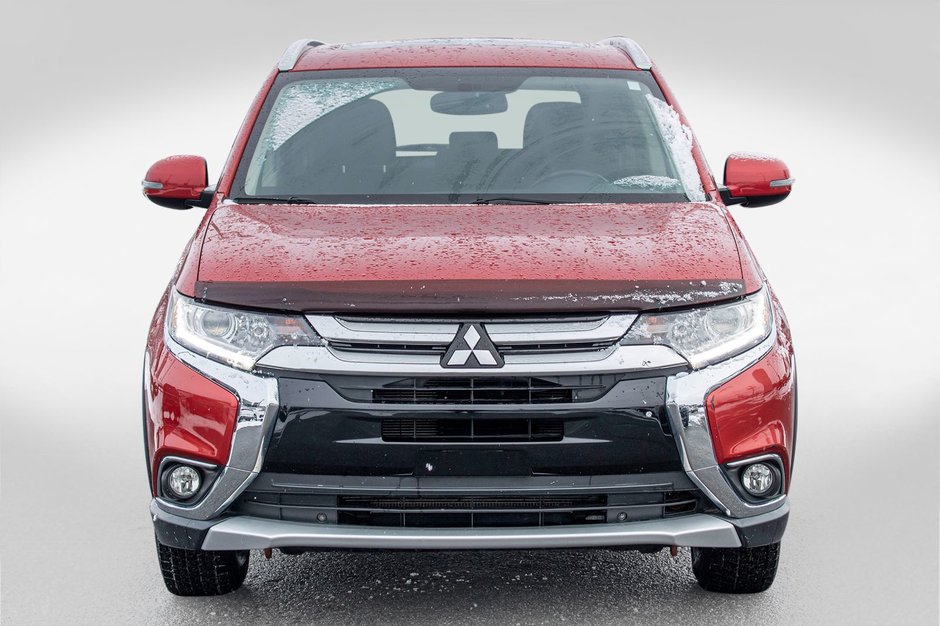 2017 Mitsubishi Outlander SE + AWD