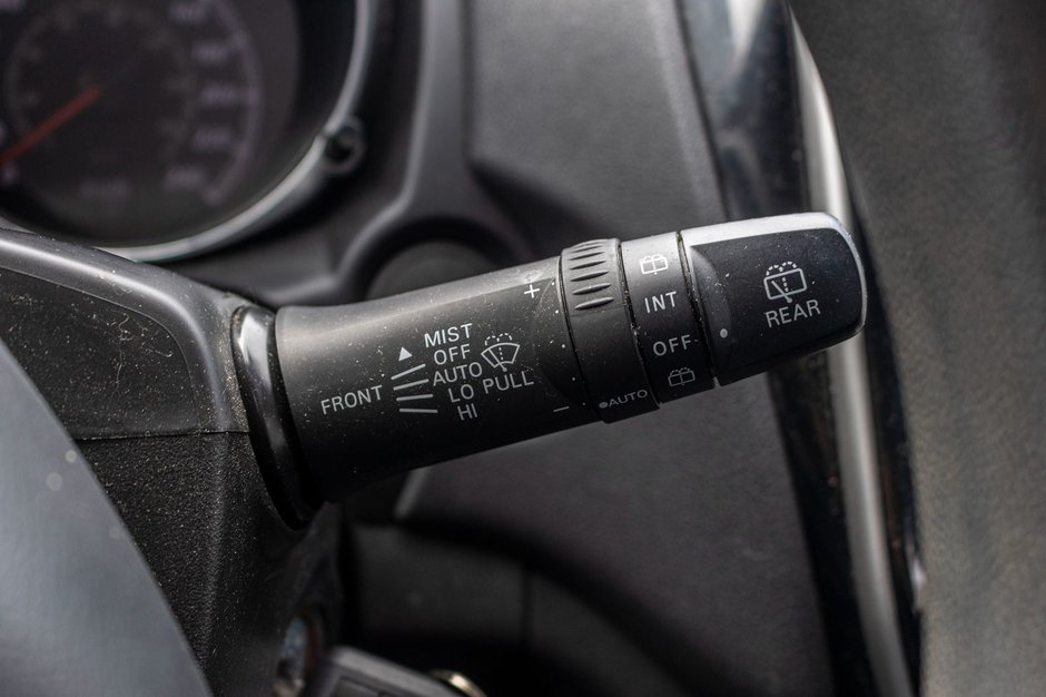 2023 Mitsubishi RVR ES AUTOM NOIR TRES BAS KILO 1 OWNER NO CARFAX CLAIM