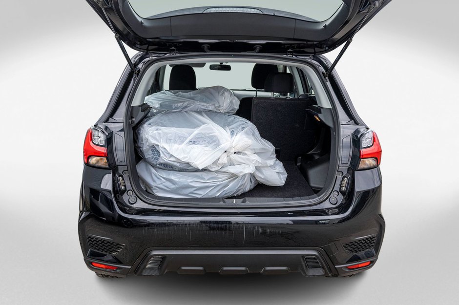 2023 Mitsubishi RVR ES AUTOM NOIR TRES BAS KILO 1 OWNER NO CARFAX CLAIM