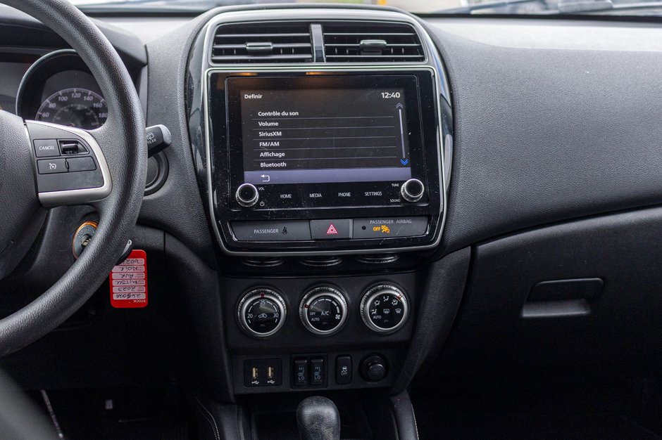 2023 Mitsubishi RVR ES AUTOM NOIR TRES BAS KILO 1 OWNER NO CARFAX CLAIM