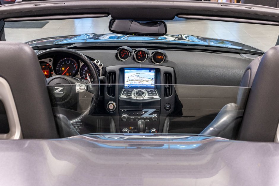 Nissan 370Z Roadster SPORT TOURING AUTOM NAV 2018 PAS DE RECLAMATIONA U CARFAX