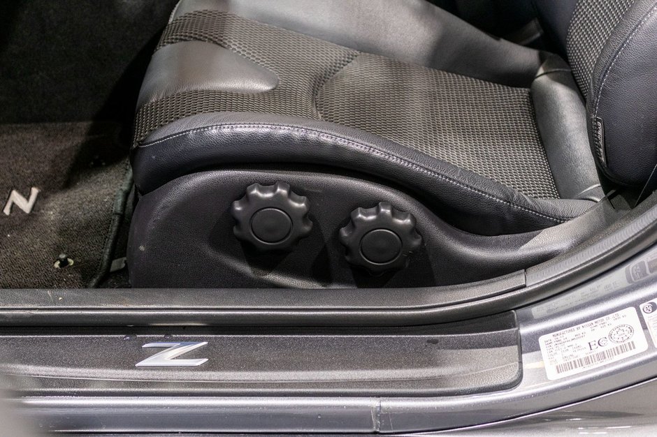 Nissan 370Z Roadster SPORT TOURING AUTOM NAV 2018 PAS DE RECLAMATIONA U CARFAX