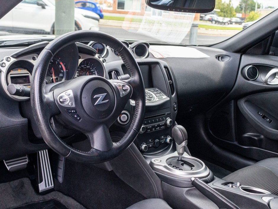 Nissan 370Z TOURING SPORT CONVERTIBLE 29829KM 2017 PAS DE RECLAMATION AU CARFAX