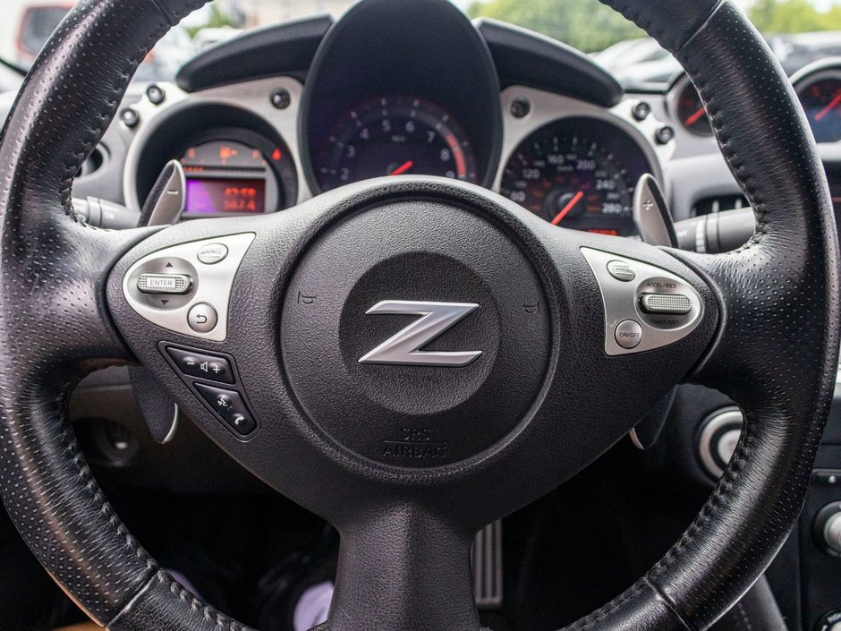Nissan 370Z TOURING SPORT CONVERTIBLE 29829KM 2017 PAS DE RECLAMATION AU CARFAX