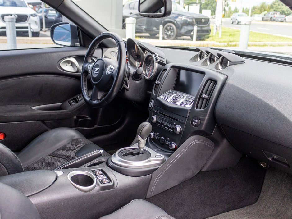 Nissan 370Z TOURING SPORT CONVERTIBLE 29829KM 2017 PAS DE RECLAMATION AU CARFAX