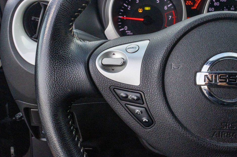 Nissan Juke SV AWD NOIR MAGS NOIR RARE 2017 PAS DE RECLAMATION AU CARFAX