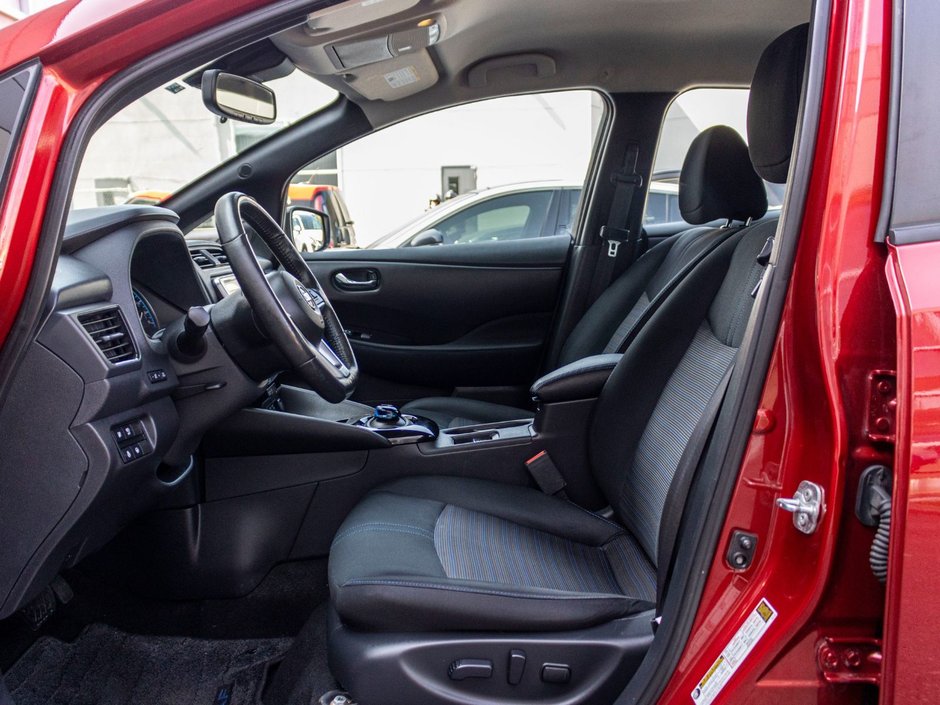 2019 Nissan LEAF SV AUTOM A/C 1 OWNER NO CARFAX CLAIM
