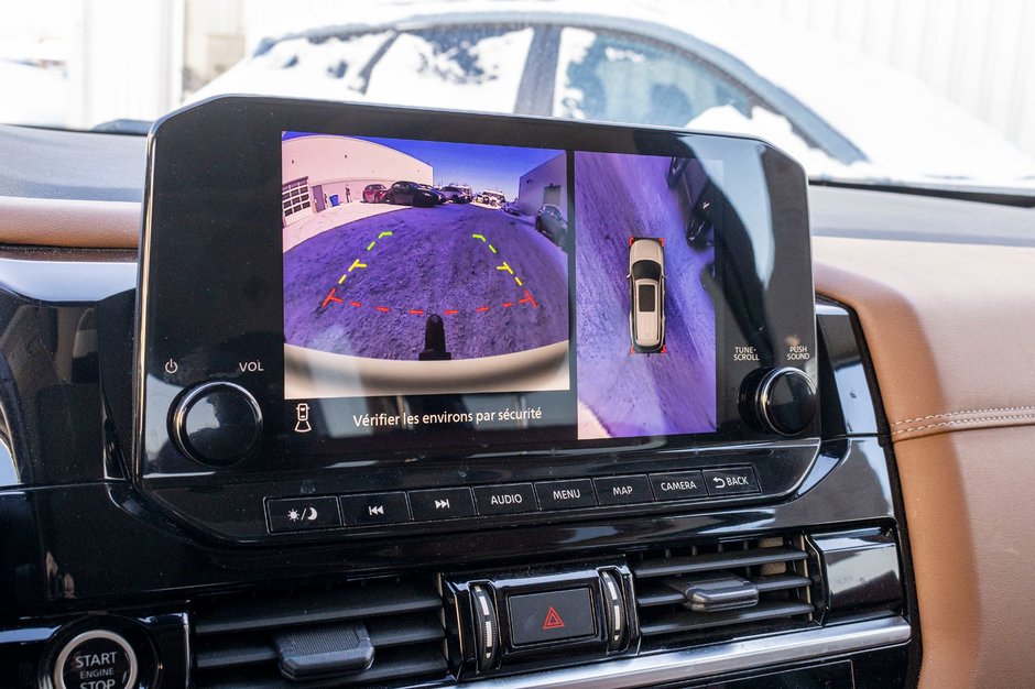 2023 Nissan Pathfinder PLATINUM AWD BLANC CUIR BRUN TOIT NO CARFAX CLAIM