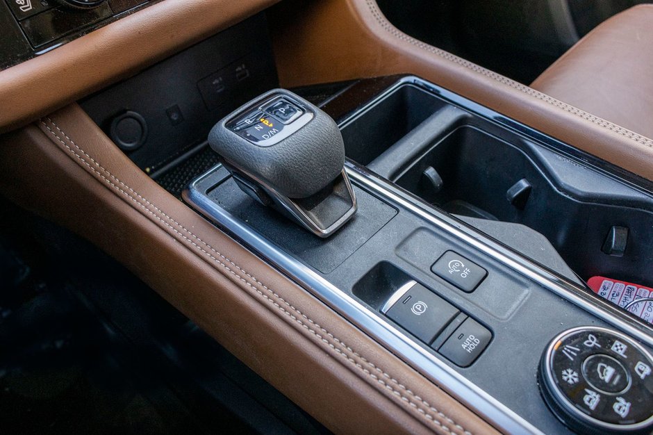 2023 Nissan Pathfinder PLATINUM AWD BLANC CUIR BRUN TOIT NO CARFAX CLAIM