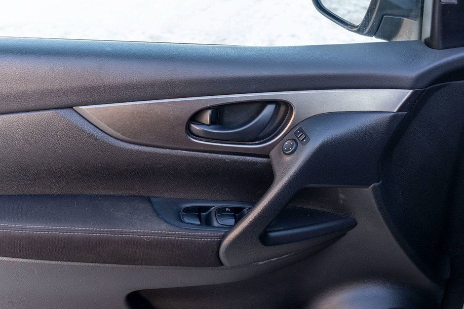 2018 Nissan Qashqai S AWD CHARCOAL AUTOM NO CARFAX CLAIM