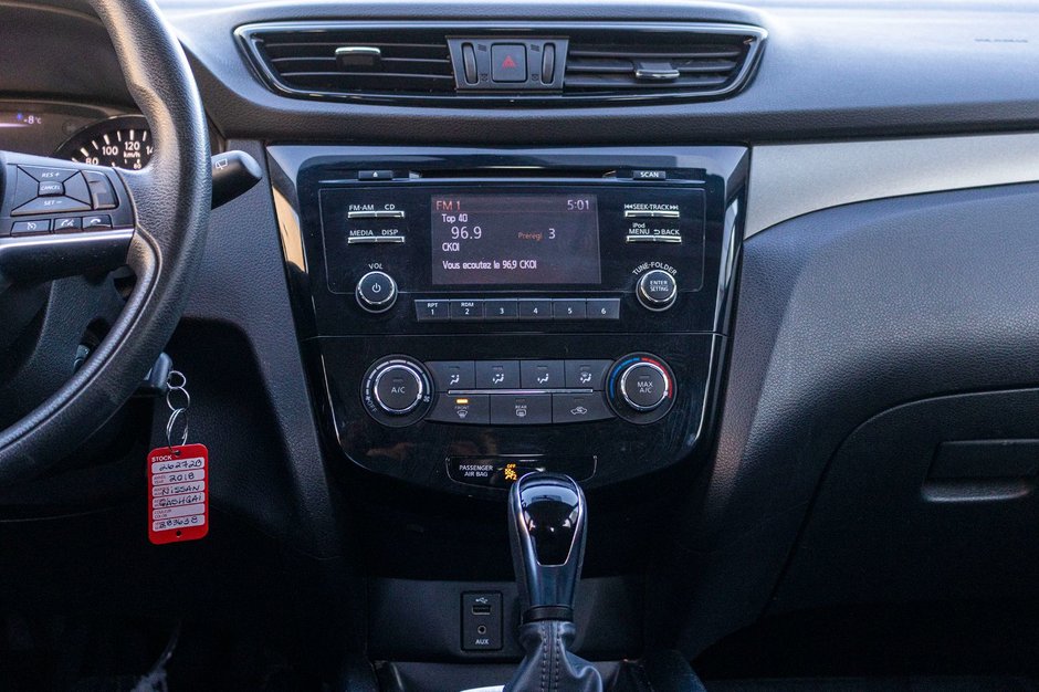 2018 Nissan Qashqai S AWD CHARCOAL AUTOM NO CARFAX CLAIM