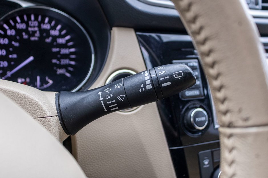 2014 Nissan Rogue SL TECH AWD CUIR TOIT NAV LOW KMS