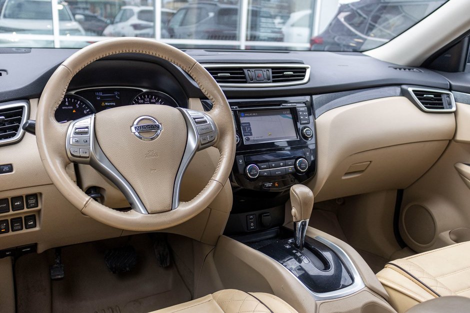2014 Nissan Rogue SL TECH AWD CUIR TOIT NAV LOW KMS