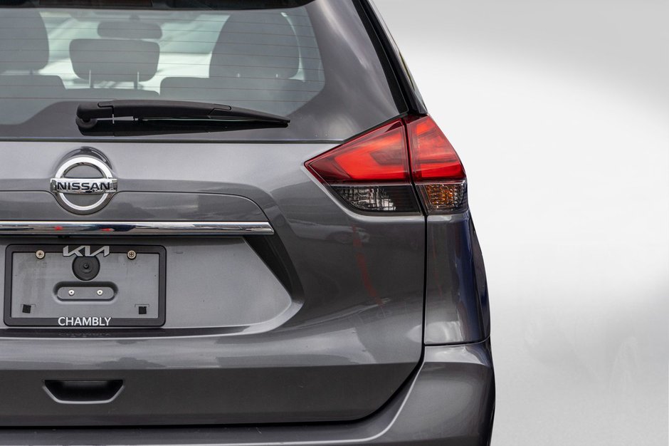 Nissan Rogue S AUTOM A/C CAMERA BAS KILO 2017 PAS DE RECLAMATION AU CARFAX