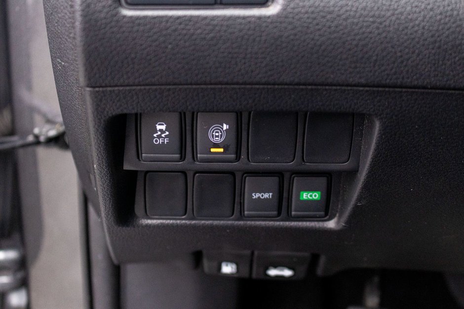 Nissan Rogue S AUTOM A/C CAMERA BAS KILO 2017 PAS DE RECLAMATION AU CARFAX