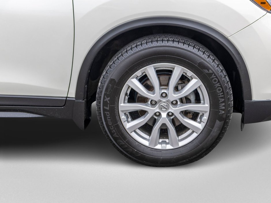 Nissan Rogue SV BLANC AUTOM MAGS PUSHSTART 2019