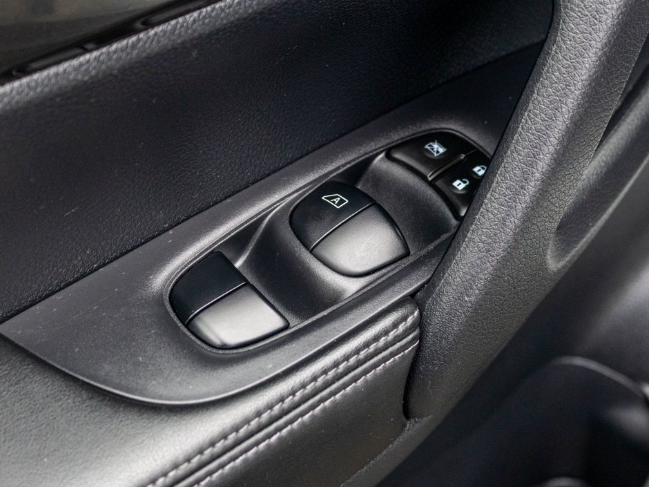 Nissan Rogue SV TECH AWD BLANC 2020 PAS DE RECLAMATION AU CARFAX