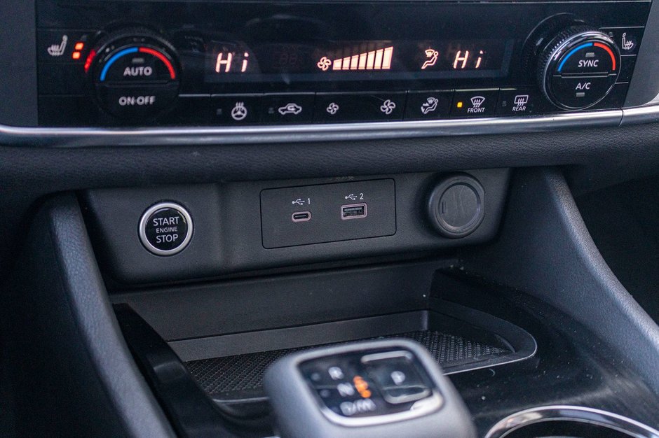 2023 Nissan Rogue SV AWD MIDNIGHT CUIR TOIT BAS KILO