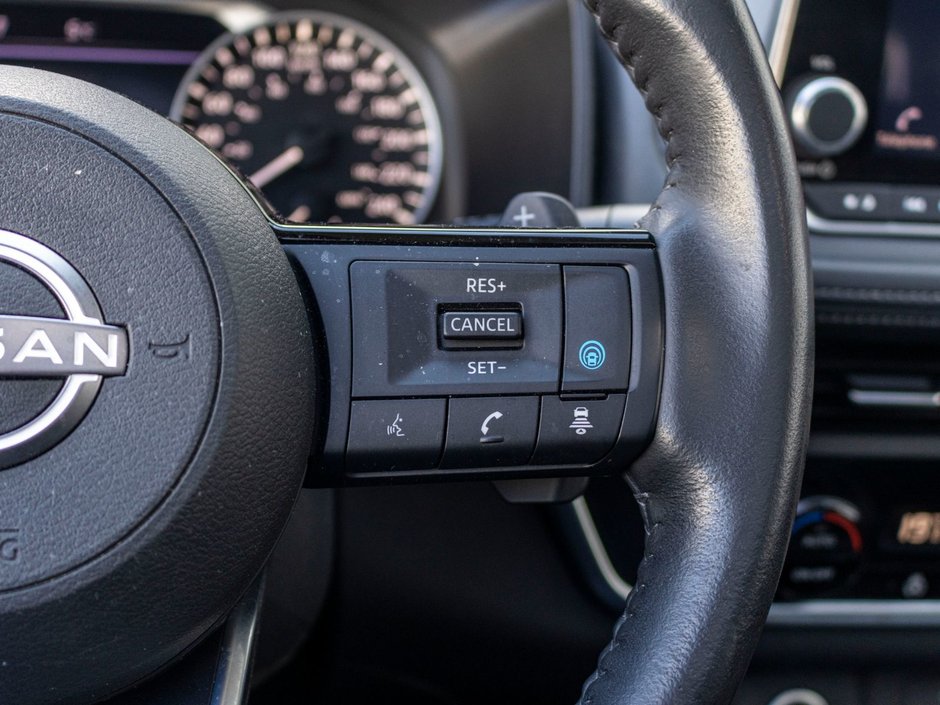 Nissan Rogue SV AWD TOIT 26672KM 2023 1 PROPRIO PAS DE RECLAMATION AU CARFAX