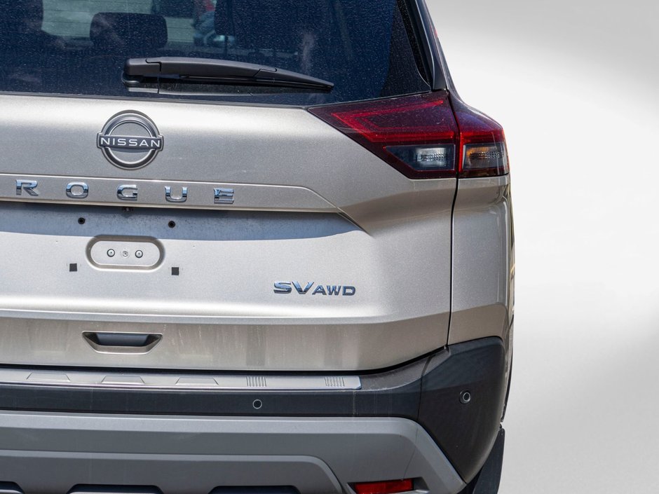 Nissan Rogue SV AWD TOIT 26672KM 2023 1 PROPRIO PAS DE RECLAMATION AU CARFAX