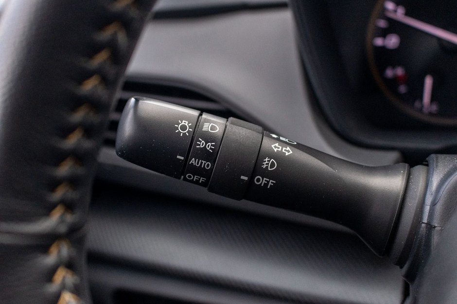 Subaru Crosstrek Wilderness AWD CUIR TOIT 36101KM 2024 1 PROPRIO PAS DE RECLAMATION AU CARFAX