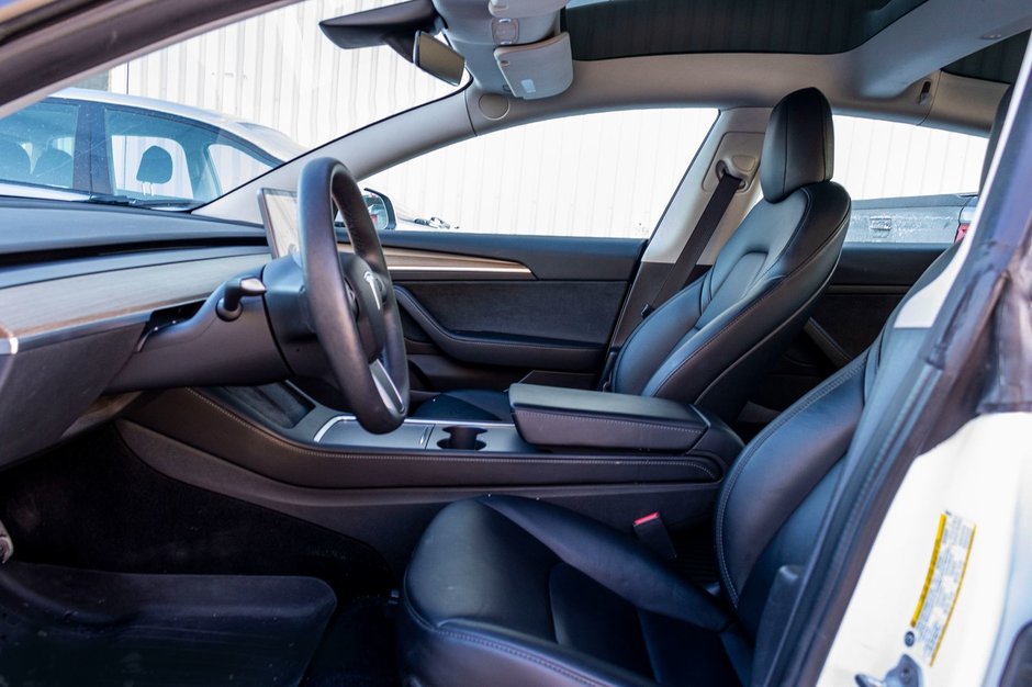 2021 Tesla Model 3 SR BLANC CUIR TOIT NO CARFAX CLAIM