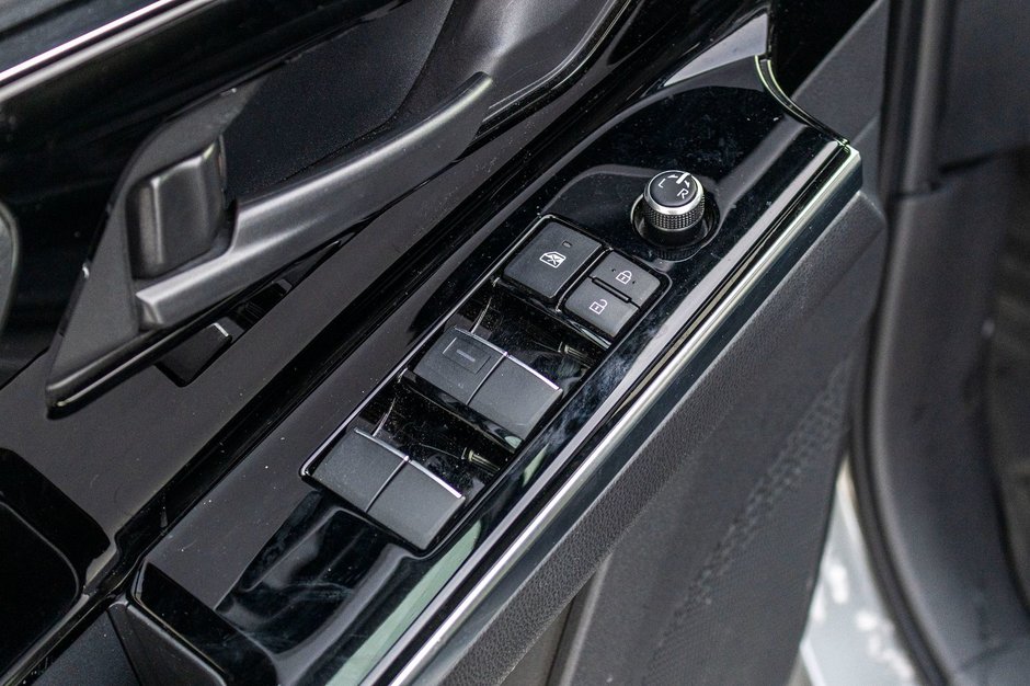 2023 Toyota bZ4X XLE AWD BAS KILO