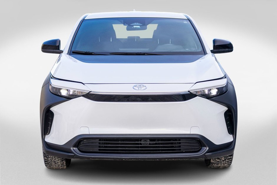 Toyota bZ4X LE AUTOM BLANC 45758KM 2023 1PROPRIO PAS DE RCLAMATION AU CARFAX