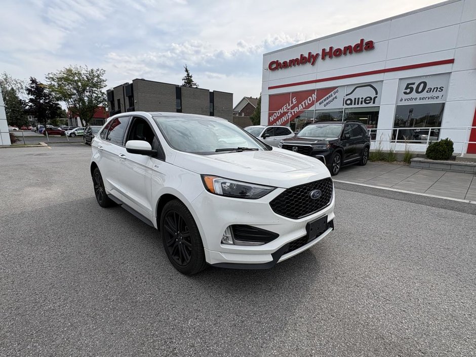 Ford Edge ST Line AWD I PANORAMIC SUNRROF I HEATED SEATS I CAMERA I MAGS I ACTIVE SECURITY 2022 à Montréal, Québec