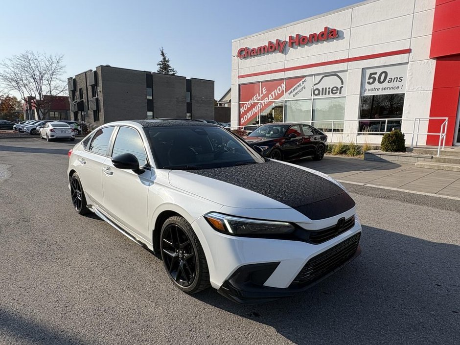 2022 Honda Civic Sport SUNROOF I HEATED SEATS AND STEERING WHEEL I CARPLAY MAGS I STARTER I CAMERA in Montréal, Quebec