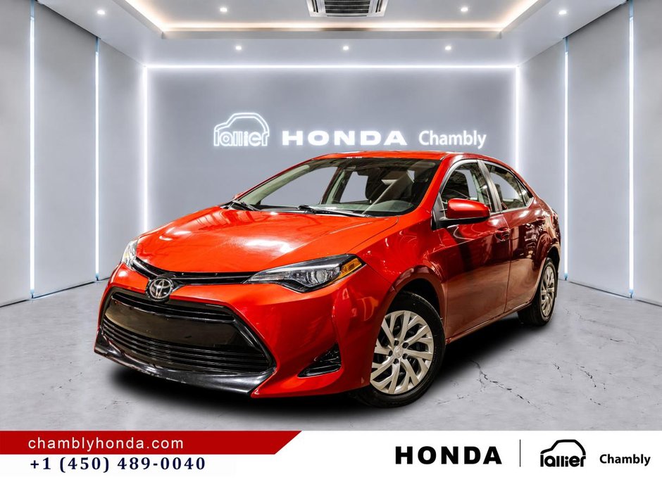 2018 Toyota Corolla LE 28,000 KM!!! AUTOMATIC I HEATED SEATS I BLUETOOTH I CAMERA in Montréal, Quebec
