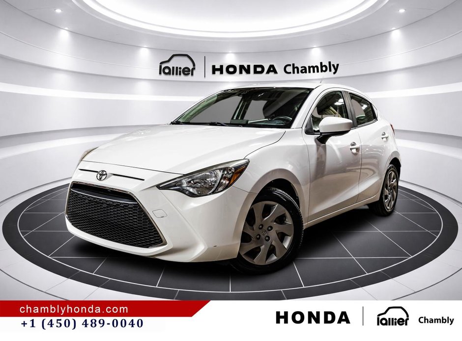 2020 Toyota Yaris hatchback Auto 20,000 km CARPLAY I BLUETROOTH I CAMERA in Montréal, Quebec