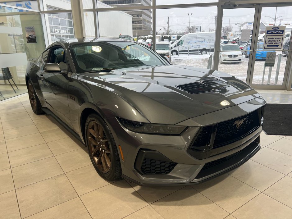 Ford Mustang  2025-1