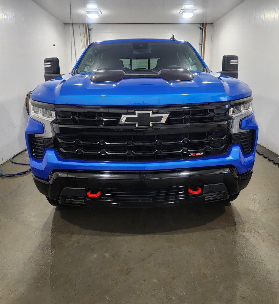 2025 Chevrolet Silverado 1500 LT Trail Boss in Fatima, Quebec - w940px