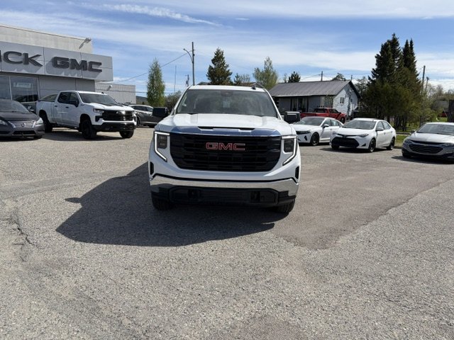 GMC Sierra 1500 PRO 2026 à Chibougamau, Québec - w940px