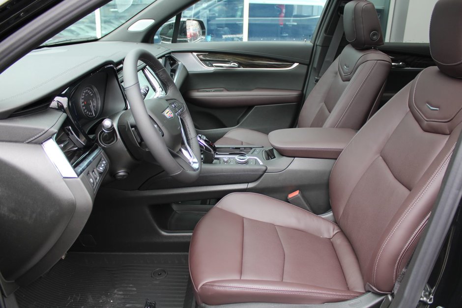 2024 Cadillac XT6 Premium Luxury-11