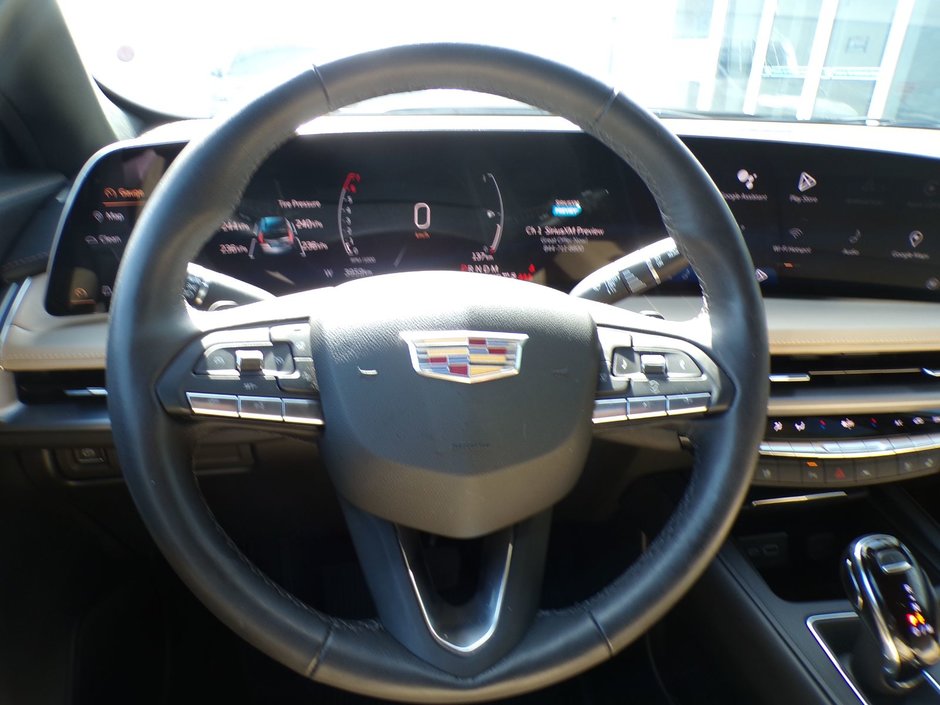 2024 Cadillac XT4 AWD Premium Luxury-11