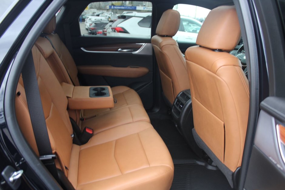 2021 Cadillac XT5 AWD Premium Luxury-17