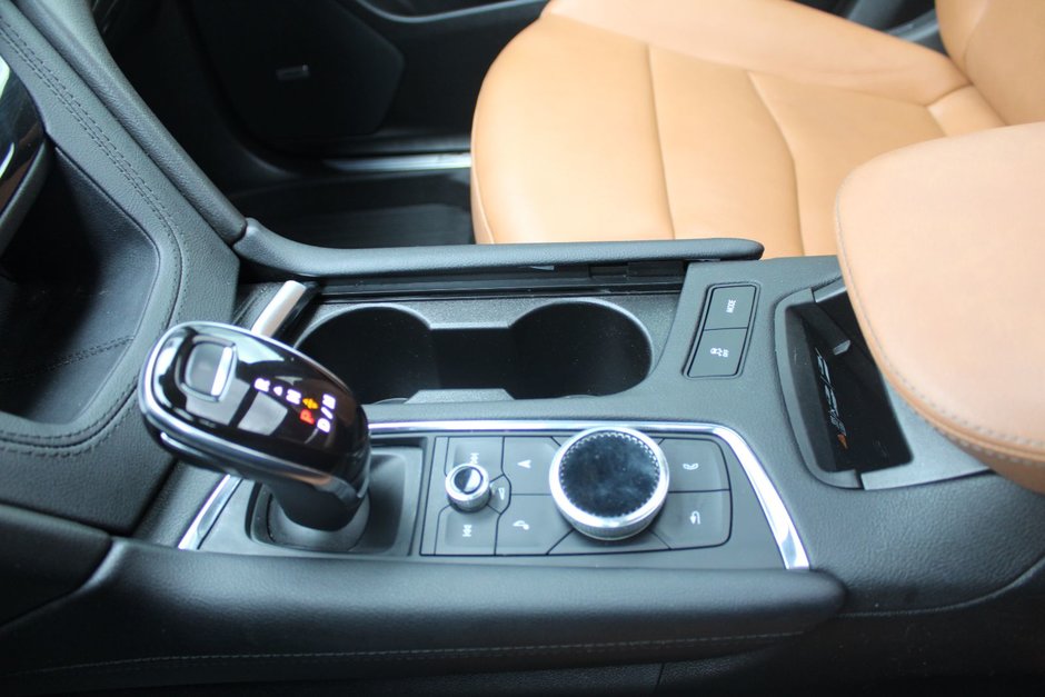 2021 Cadillac XT5 AWD Premium Luxury-16