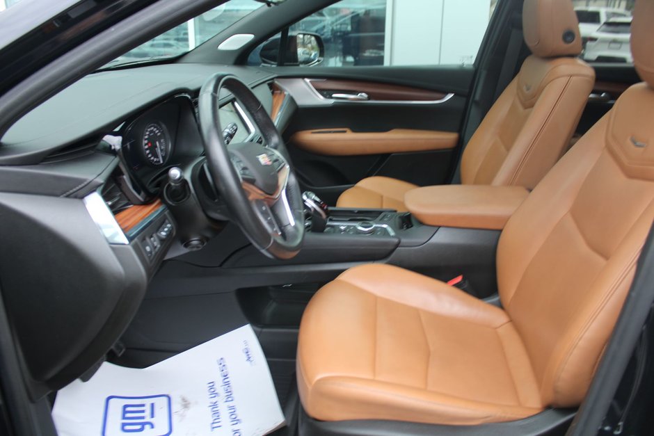 2021 Cadillac XT5 AWD Premium Luxury-10