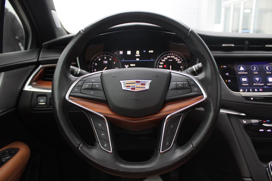 2021 Cadillac XT5 AWD Premium Luxury-12