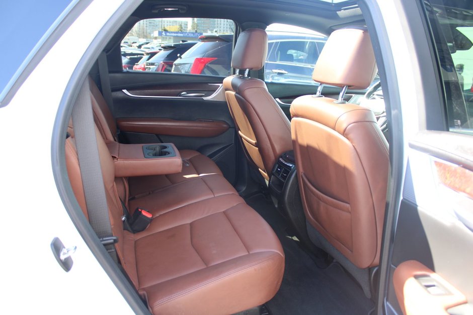 2023 Cadillac XT5 AWD Premium Luxury-17