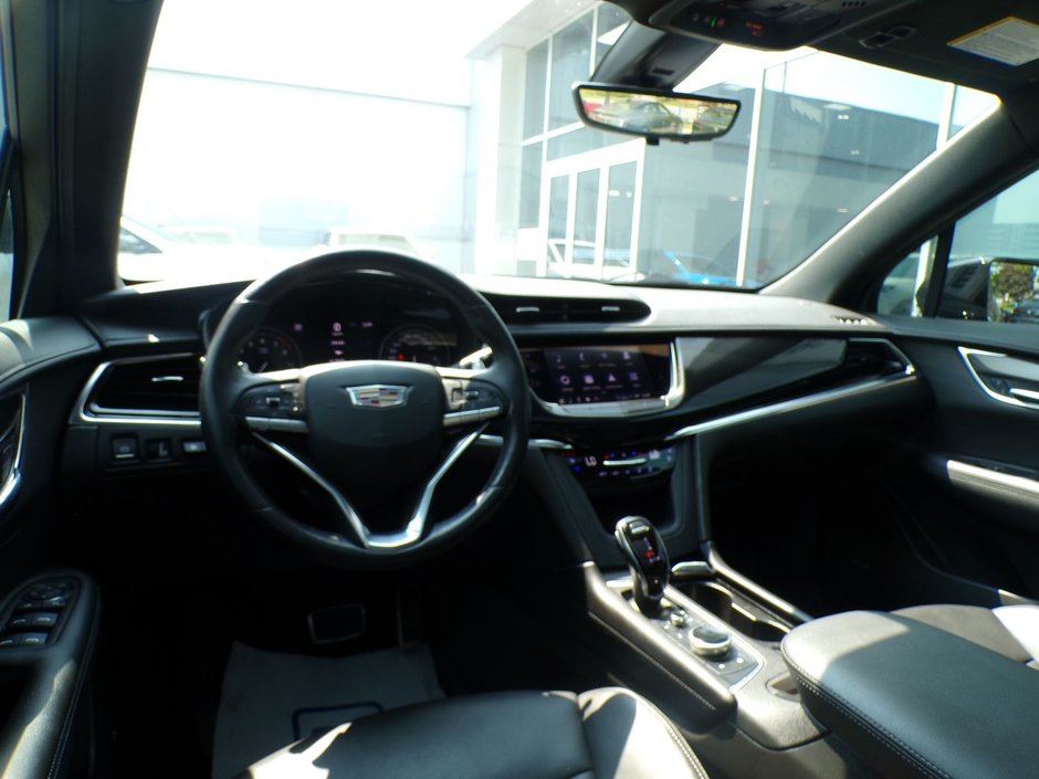 2022 Cadillac XT6 Sport-10