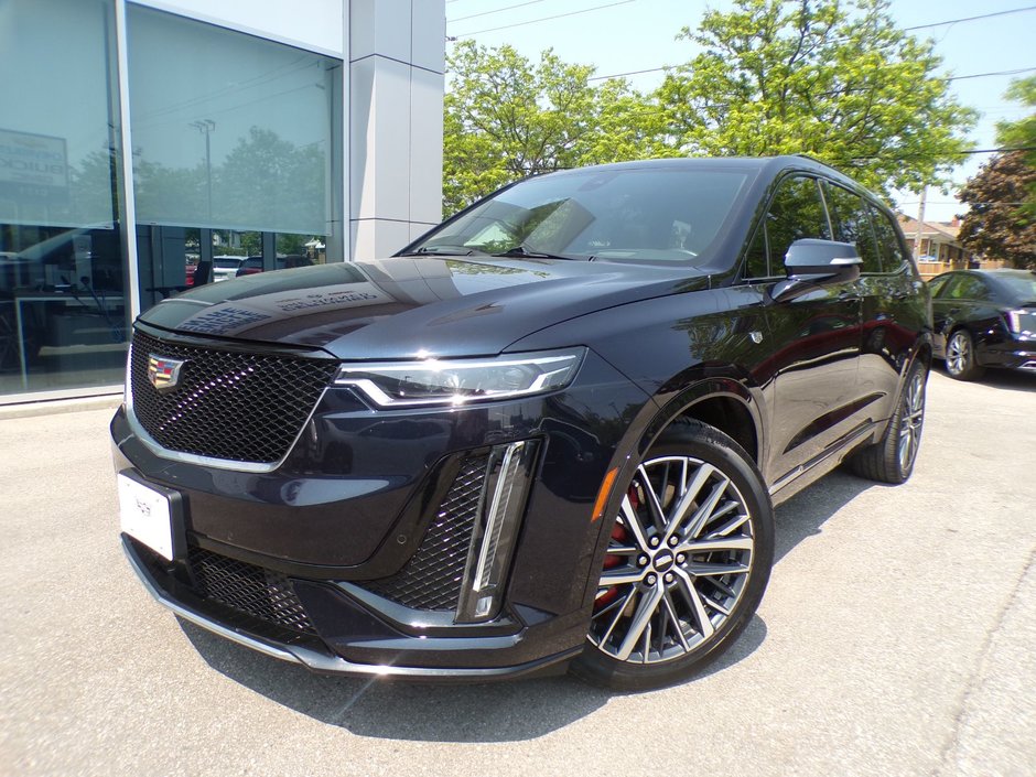 2022 Cadillac XT6 Sport-0